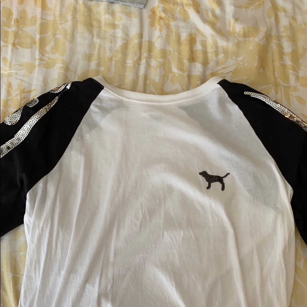 Long sleeve Pink tee